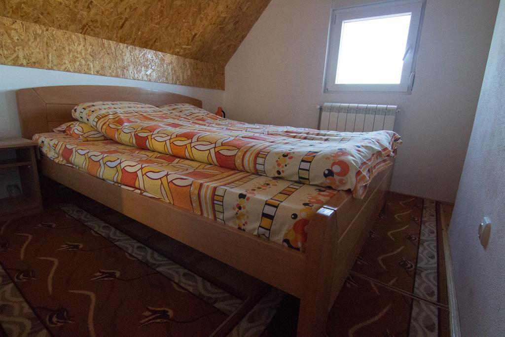 Guest House Happy Žabljak Exteriör bild