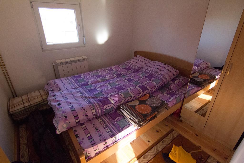 Guest House Happy Žabljak Exteriör bild