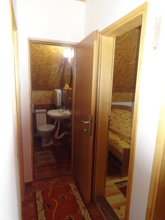 Guest House Happy Žabljak Rum bild